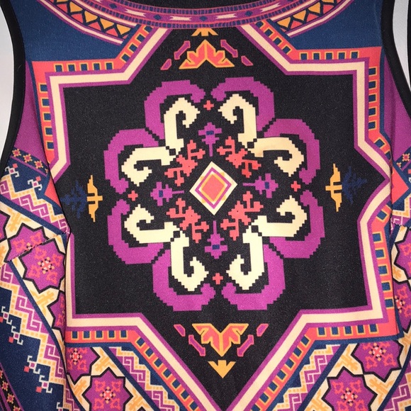 Teens/women’s dress - Picture 6 of 7